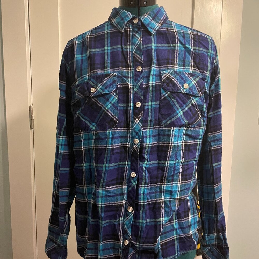 Croft & Barrow Women's Flannel Plaid Blue Shirt